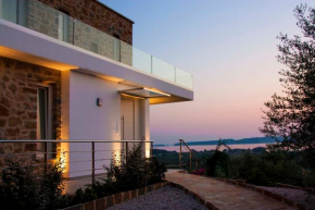 White Pearl Golf Villa